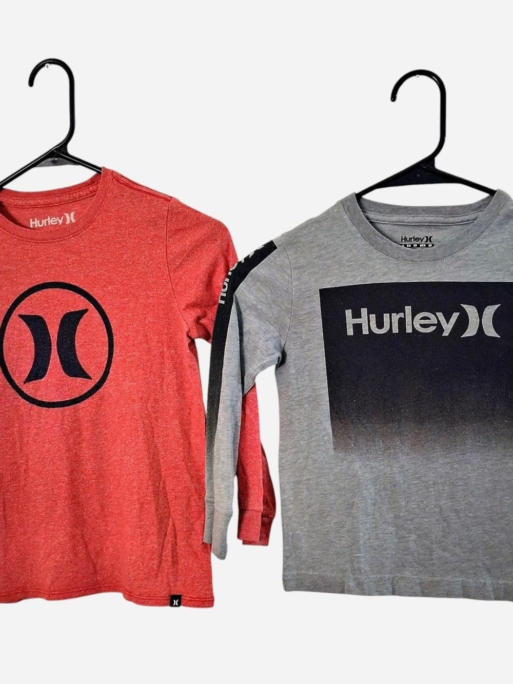 Hurley Kids' Long-Sleeve Logo Tees in Red & Gray